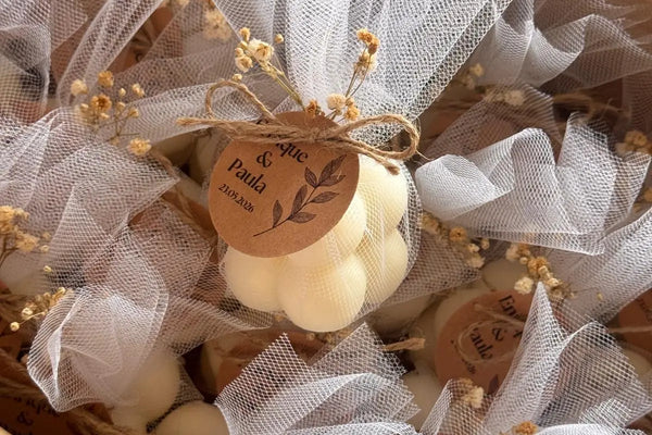 Detalles para invitados de boda con velas artesanales de cera de soja - Wax&Calm