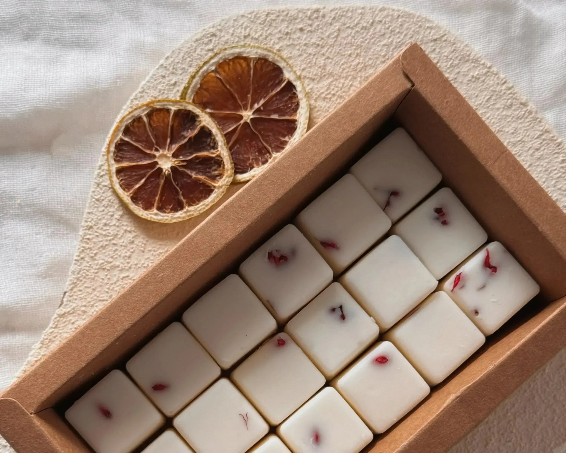 Wax melts de cera de soja en quemador artesanal para aromatizar el hogar - Wax&Calm