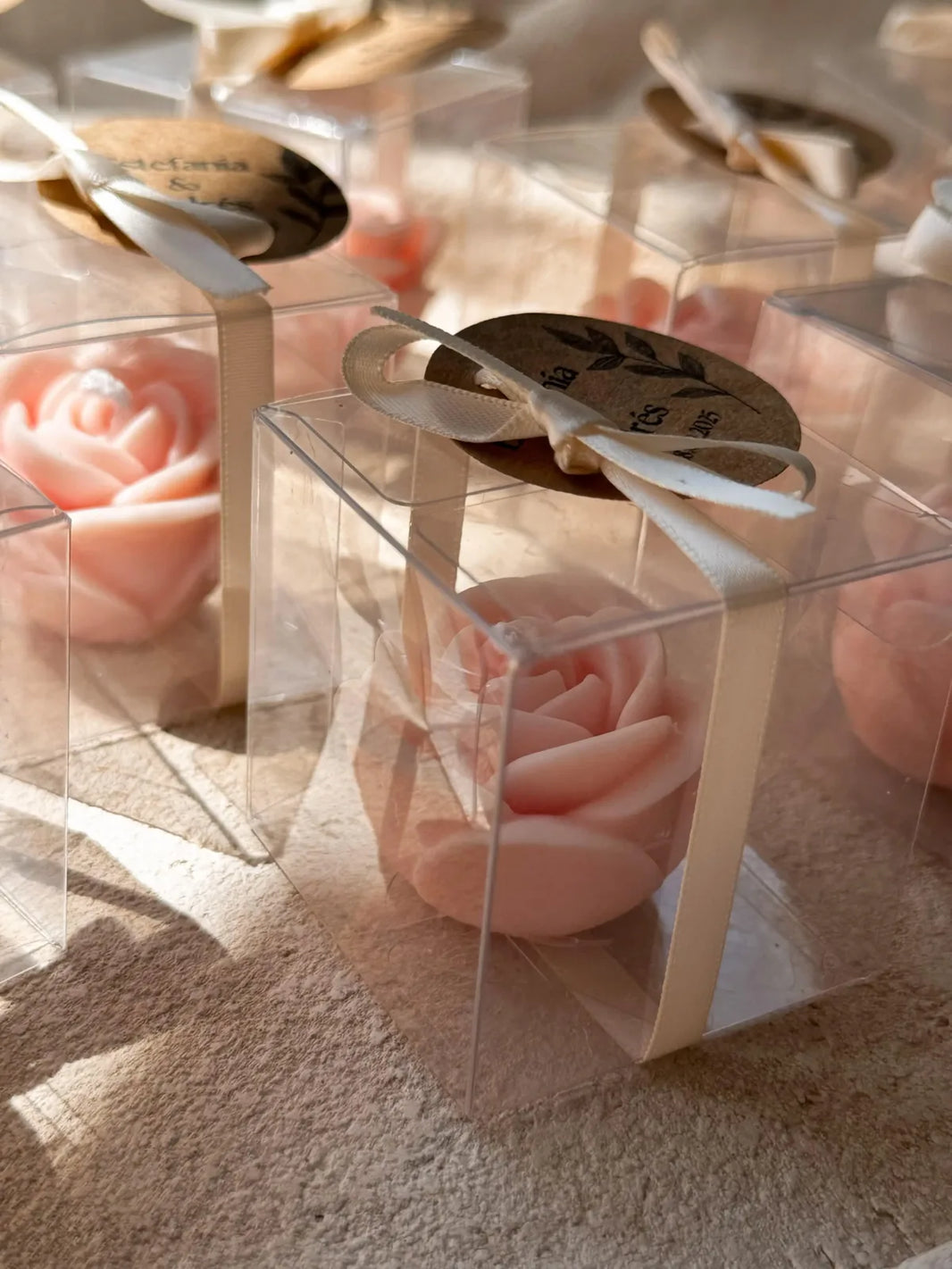 Velas personalizadas para eventos con forma de flor