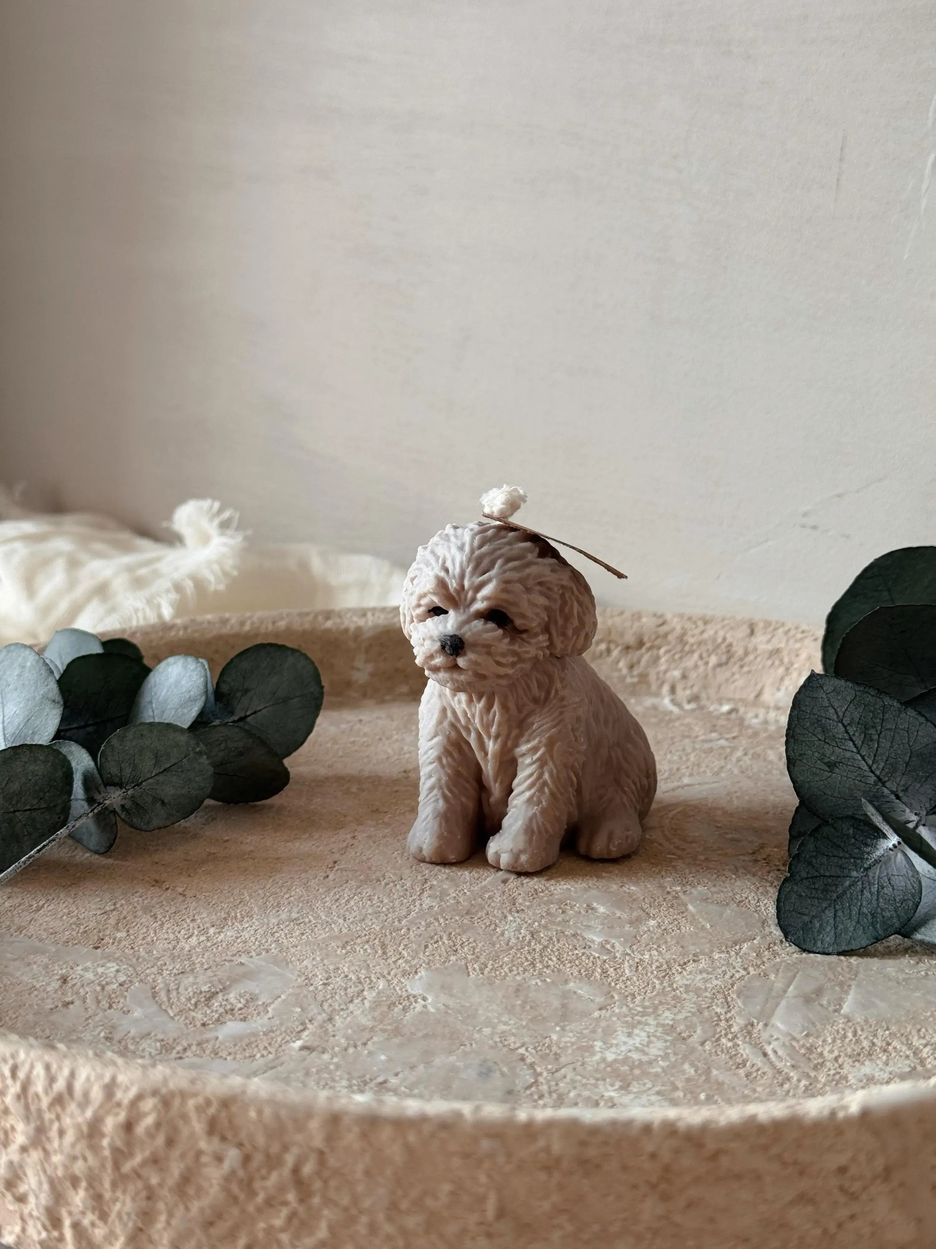 Vela decorativa perro bichón maltés cera vegetal artesanal - Wax&Calm