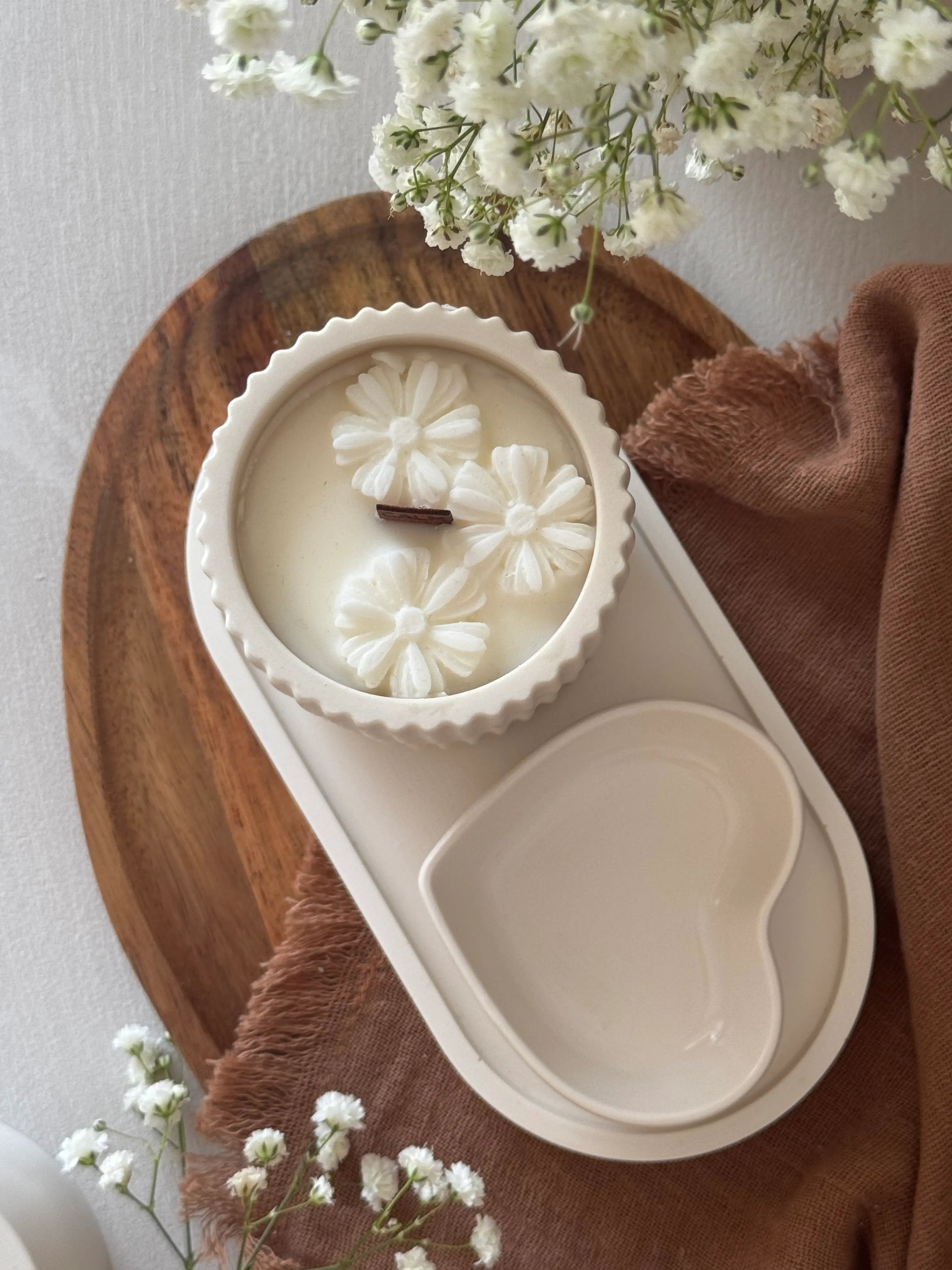 Vela aromática Atenea en decoración de hogar — regalo bienestar Wax&Calm