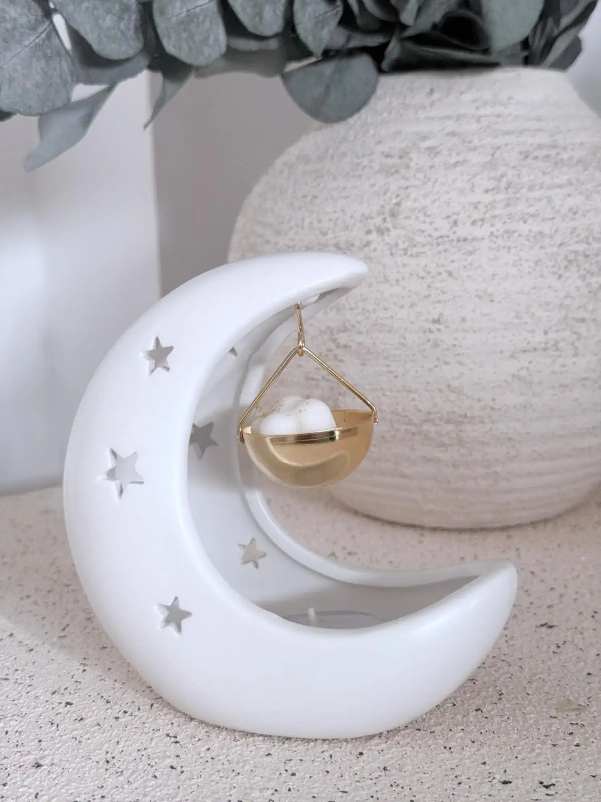 Quemador Luna para wax melts, silueta orgánica en cerámica blanca
