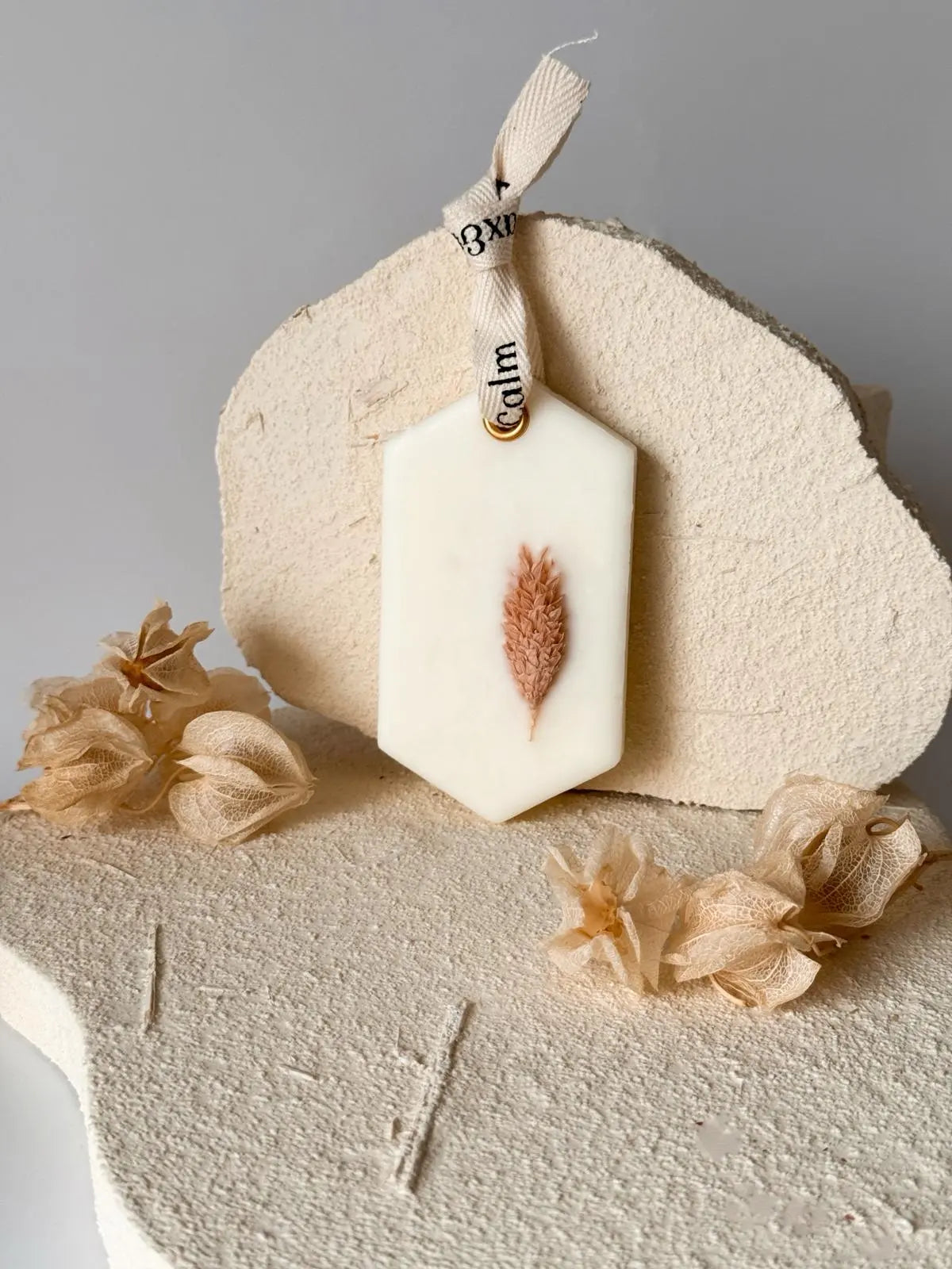 Ambientador artesanal aroma bergamota sándalo cera vegetal para hogar - Wax&Calm