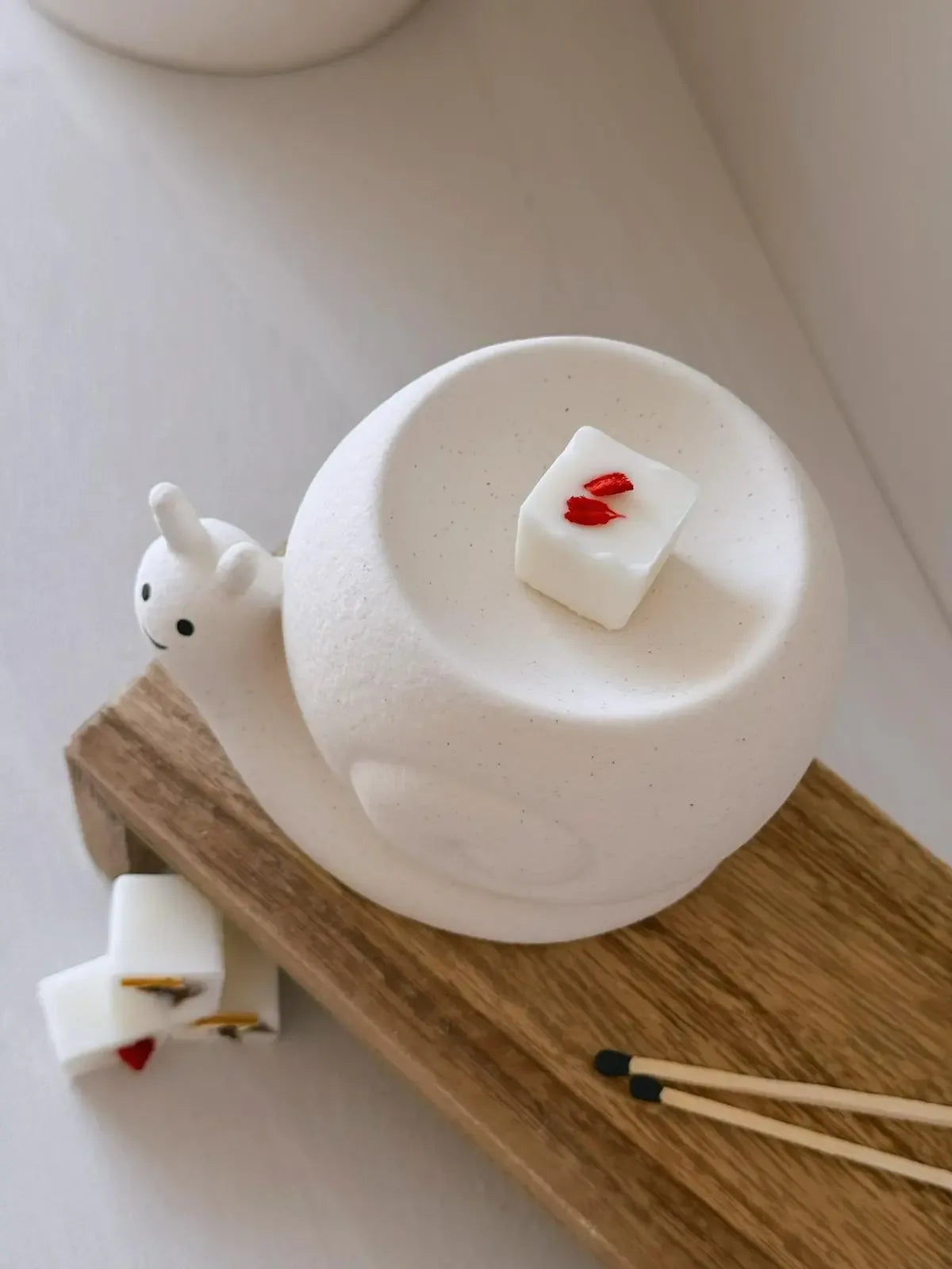 Quemador artesanal Caracol para wax melts cerámica - Wax&Calm