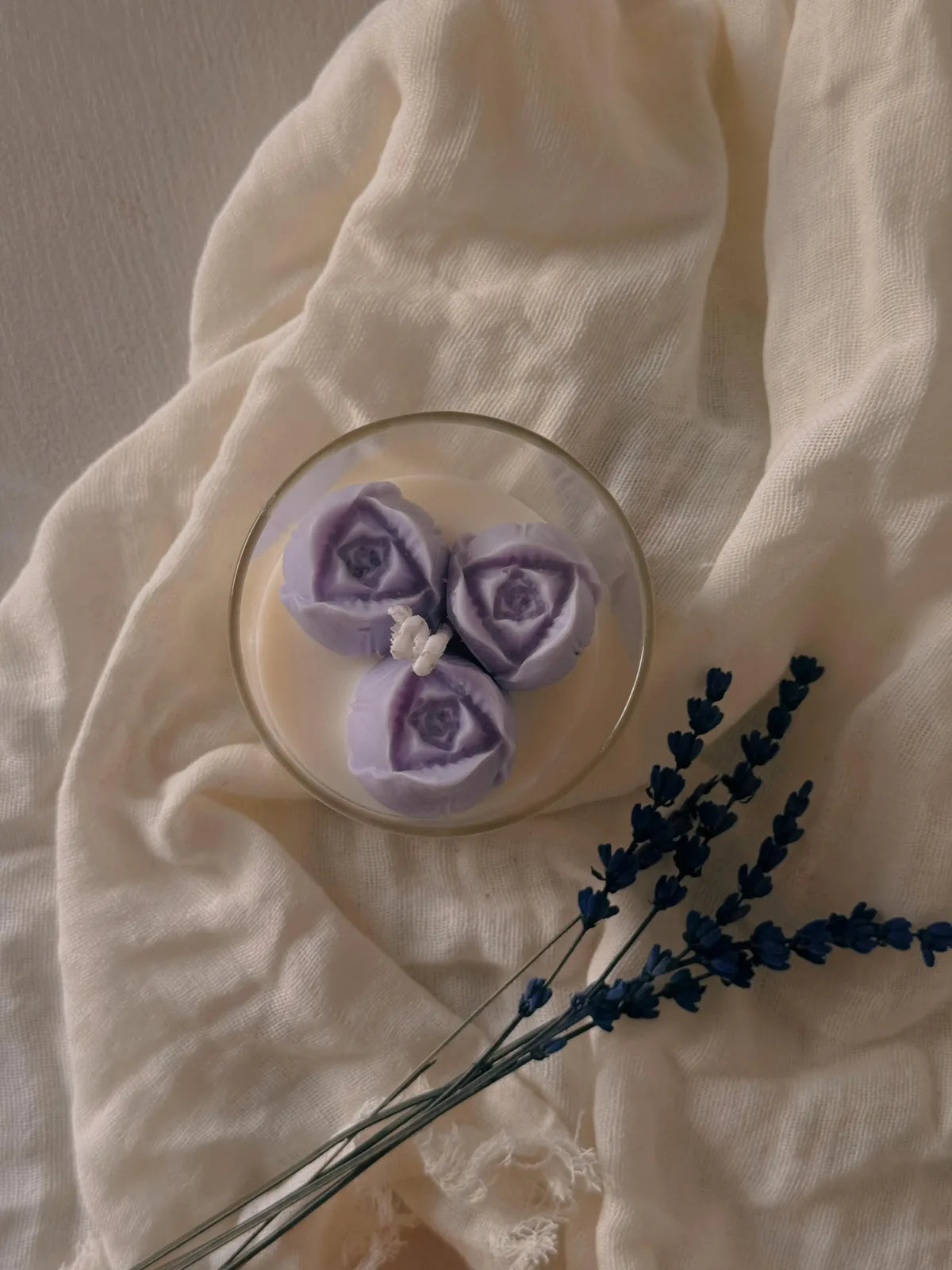 Velas para regalar Jardín de Cristal Lavanda y Frambuesa – vela aromática artesanal cera de soja Wax&Calm