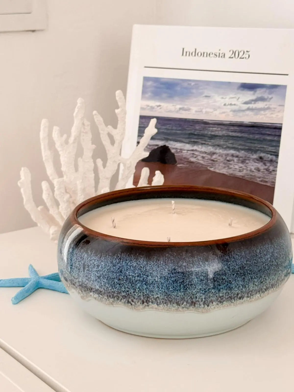 Vela aromática Signature Aqua colección premium - regalo artesanal Wax&Calm