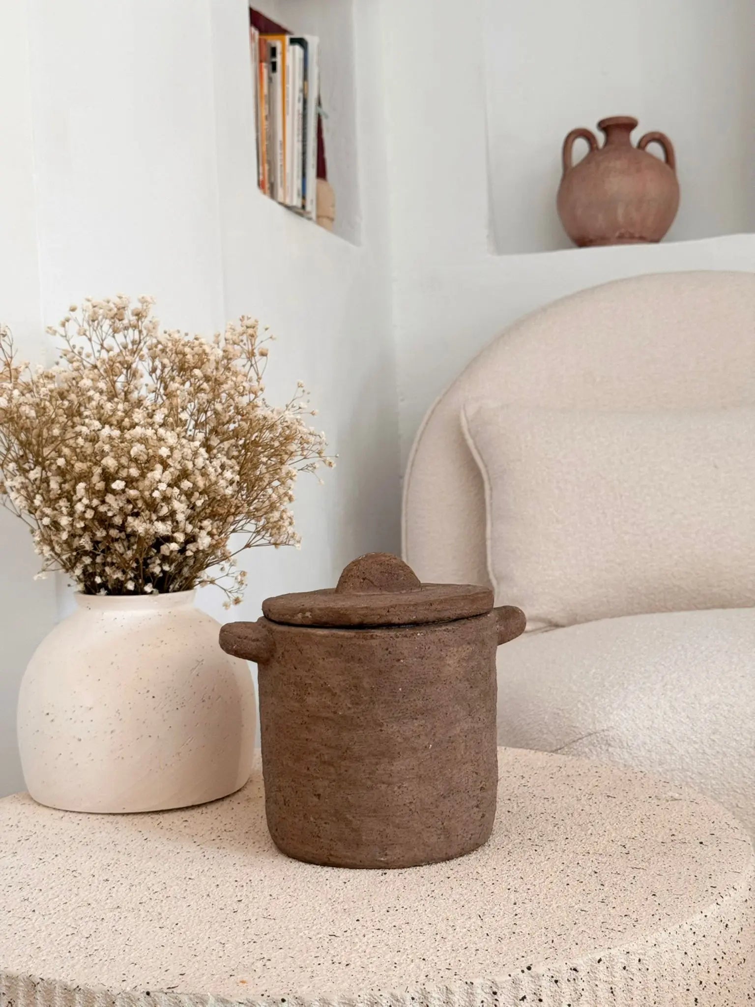 Vela Signature Ignis cera de soja artesanal fragancia profunda - detalle Wax&Calm